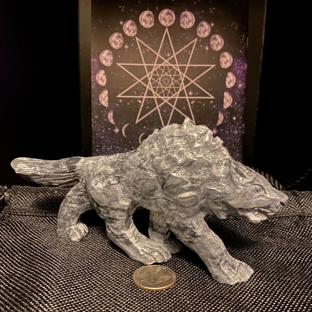 SOLD! ❤️Black Jade Dire Wolf